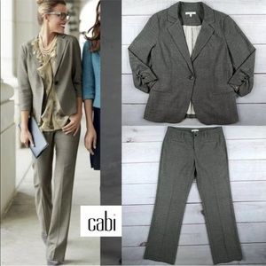 Cabi Women’s Tweed Barrister Ruched-Sleeve Blazer and Pant Suit.  Size 12